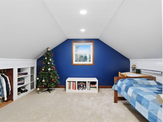 8003 Hosler Road, Leo, IN 46765