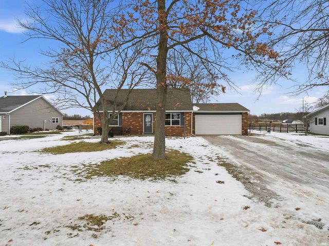 8003 Hosler Road, Leo, IN 46765