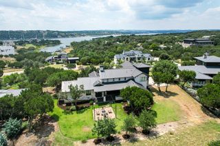 18601 Flying J BLVD, Spicewood, TX 78669