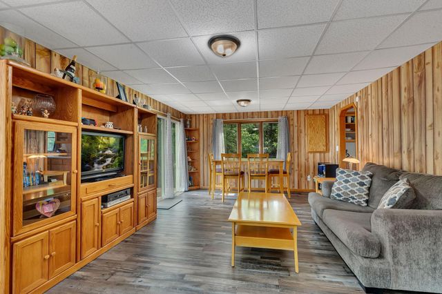 11980 W Lake Road, Langola Twp, MN 56367