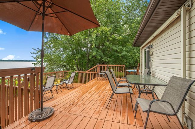 11980 W Lake Road, Langola Twp, MN 56367