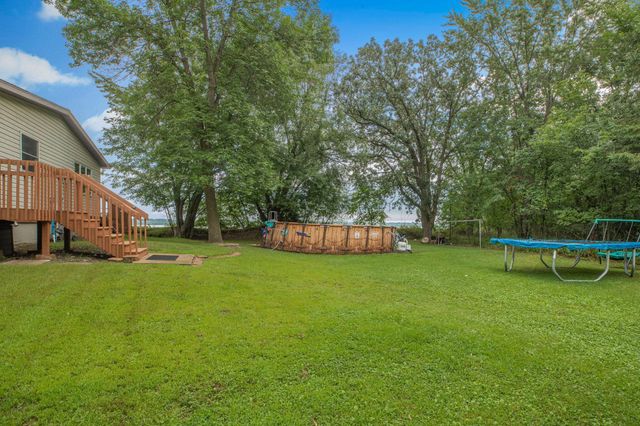 11980 W Lake Road, Langola Twp, MN 56367
