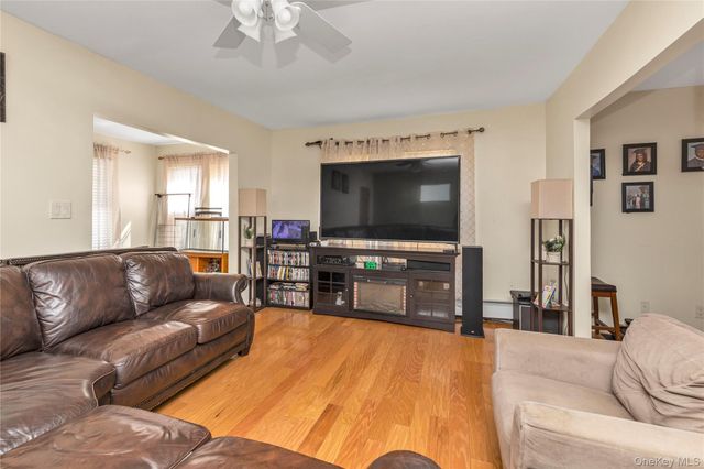 21208 Murdock Avenue, Queens Village, NY 11429