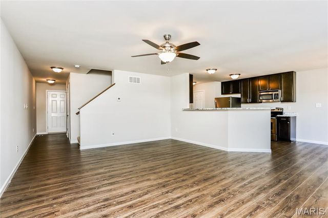 211 Springbeach Drive, O'fallon, MO 63368