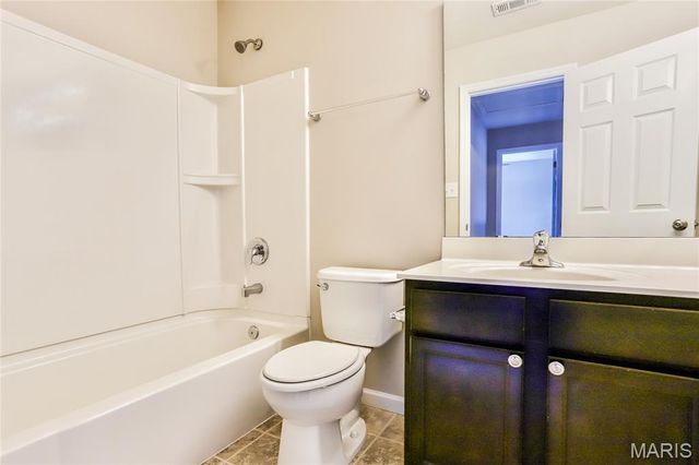 211 Springbeach Drive, O'fallon, MO 63368