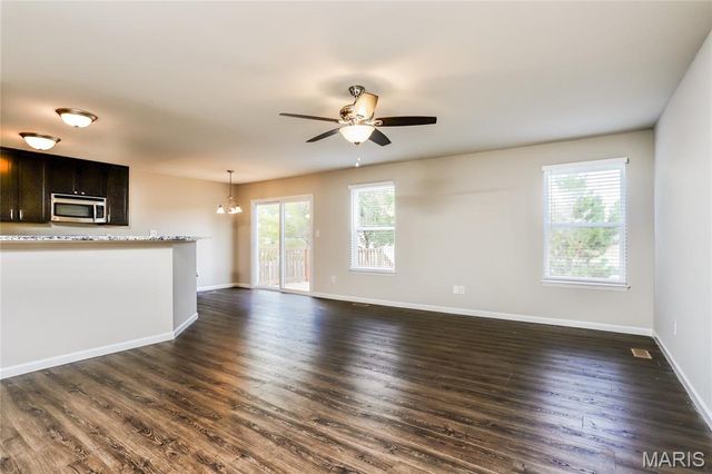 211 Springbeach Drive, O'fallon, MO 63368