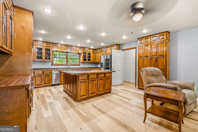 294 Hillcrest Heights, Cornelia, GA 30531