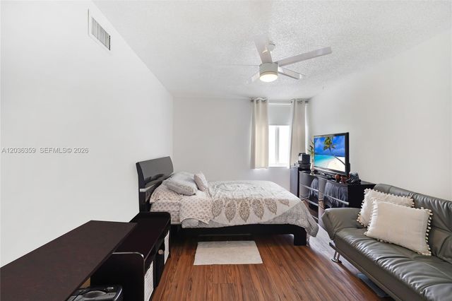 250 180th Drive 407, Sunny Isles Beach, FL 33160