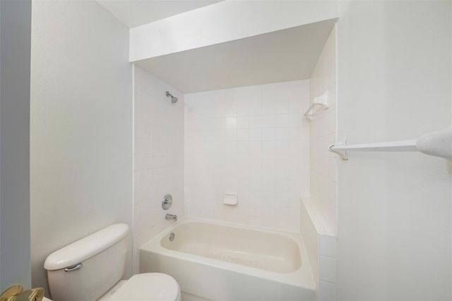 10109 VISTA COVE LANE, Orlando, FL 32825
