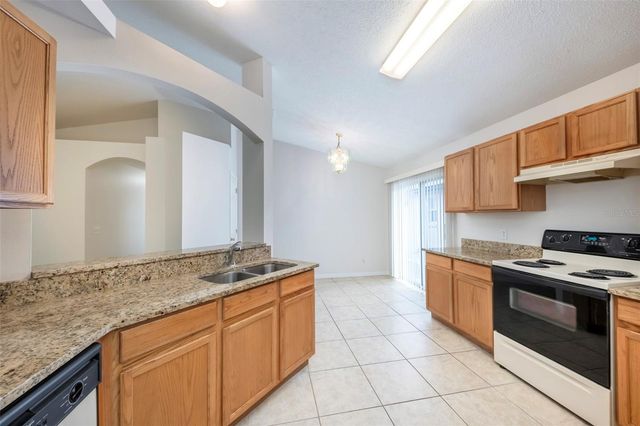 10109 VISTA COVE LANE, Orlando, FL 32825