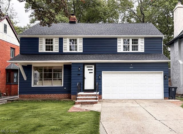 1307 Ford Street, Lyndhurst, OH 44124
