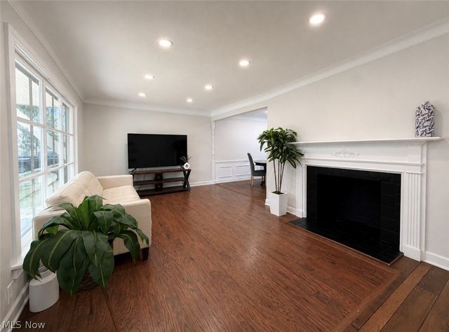 1307 Ford Street, Lyndhurst, OH 44124