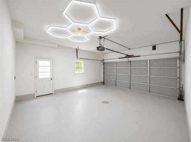 1307 Ford Street, Lyndhurst, OH 44124