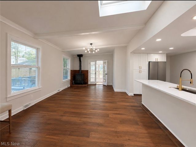 1307 Ford Street, Lyndhurst, OH 44124
