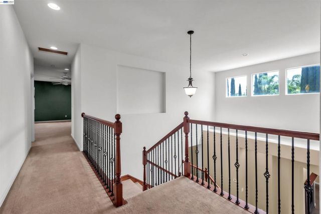2630 Annette Ct, Tracy, CA 95304
