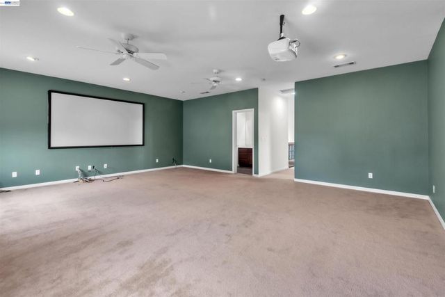 2630 Annette Ct, Tracy, CA 95304