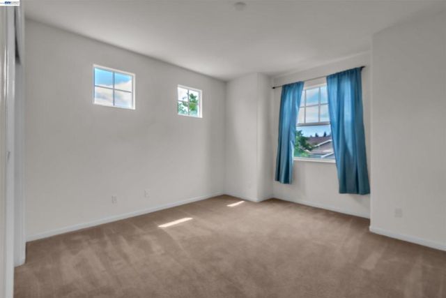 2630 Annette Ct, Tracy, CA 95304