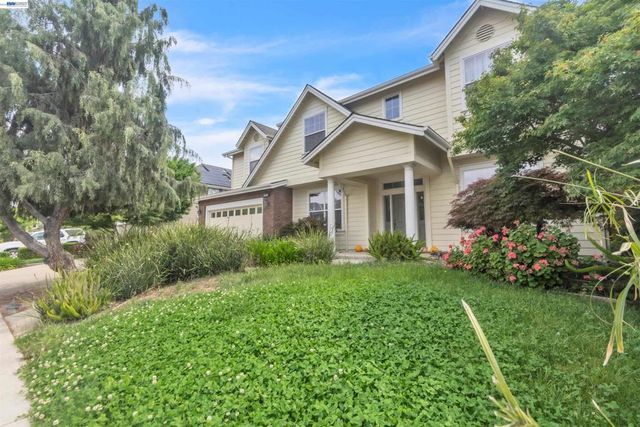 2630 Annette Ct, Tracy, CA 95304