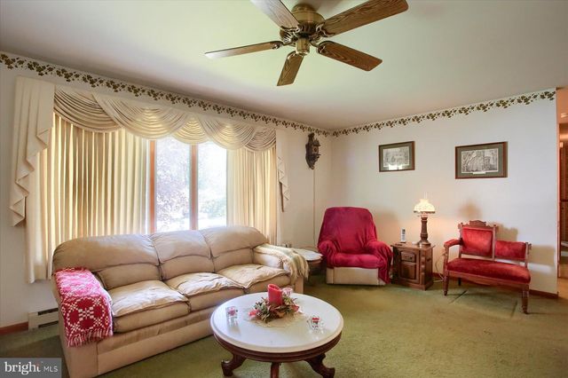 470 N HOLLY ST, Elizabethtown, PA 17022