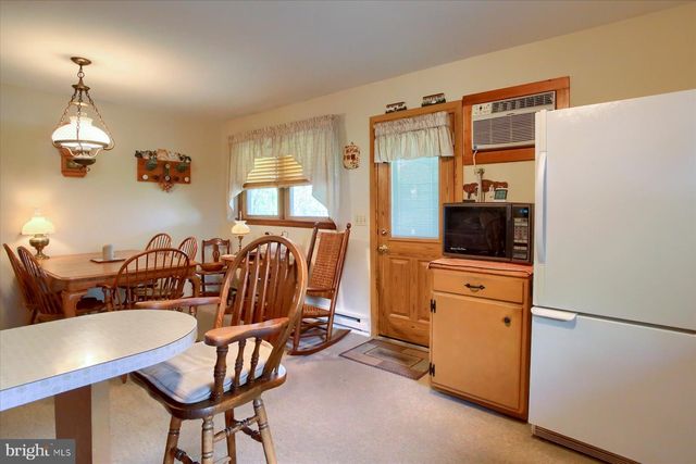 470 N HOLLY ST, Elizabethtown, PA 17022