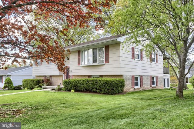 470 N HOLLY ST, Elizabethtown, PA 17022