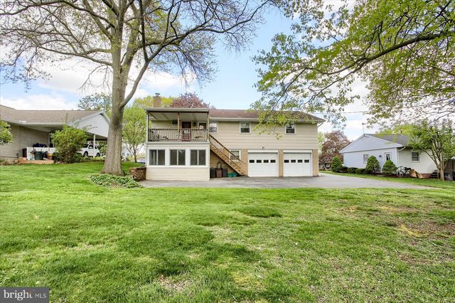 470 N HOLLY ST, Elizabethtown, PA 17022