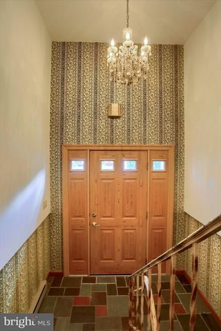 470 N HOLLY ST, Elizabethtown, PA 17022