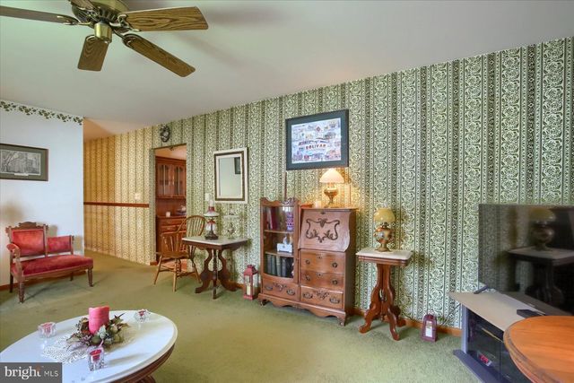 470 N HOLLY ST, Elizabethtown, PA 17022