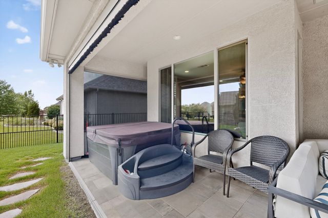 9505 Greenstone Way, Denton, TX 76207