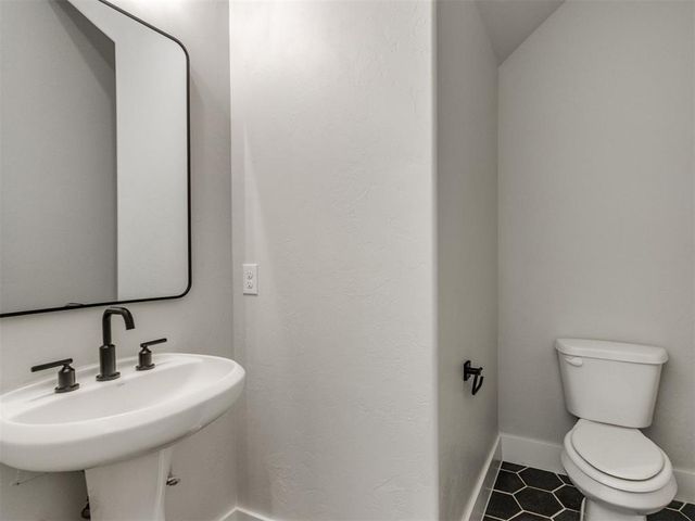 2218 Winter Creek Boulevard, Blanchard, OK 73010