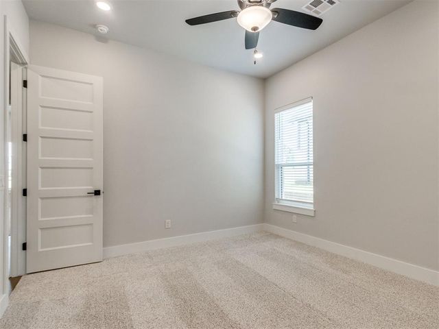 2218 Winter Creek Boulevard, Blanchard, OK 73010