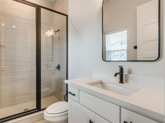 2218 Winter Creek Boulevard, Blanchard, OK 73010