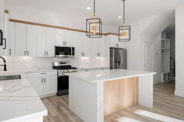 1306 Grove Street, Houston, TX 77020