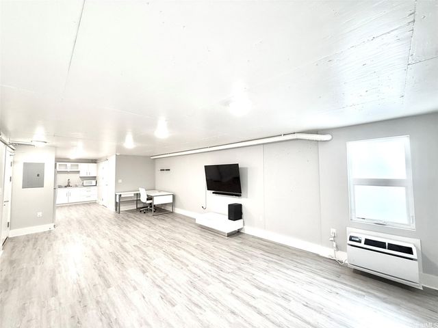 803 Waimanu Street 316, Honolulu, HI 96813