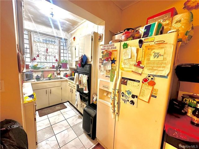 677 E 38th Street, Brooklyn, NY 11210