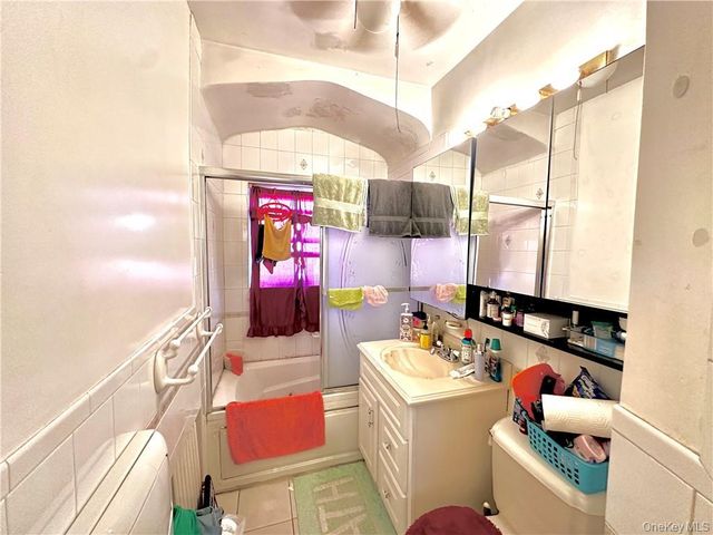 677 E 38th Street, Brooklyn, NY 11210