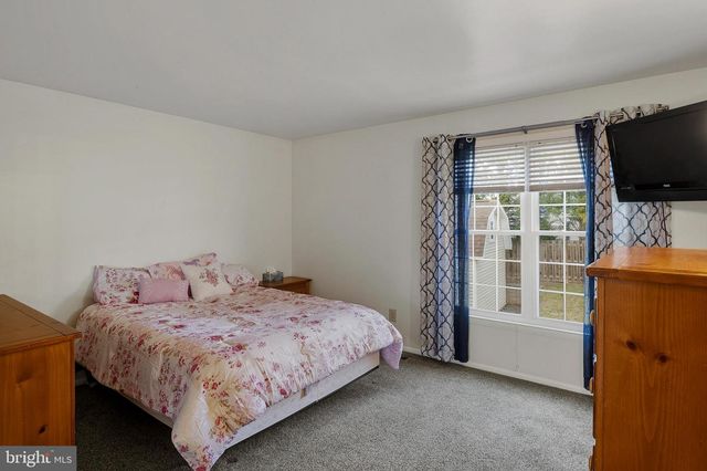 12921 BOGBY RD, Middle River, MD 21220