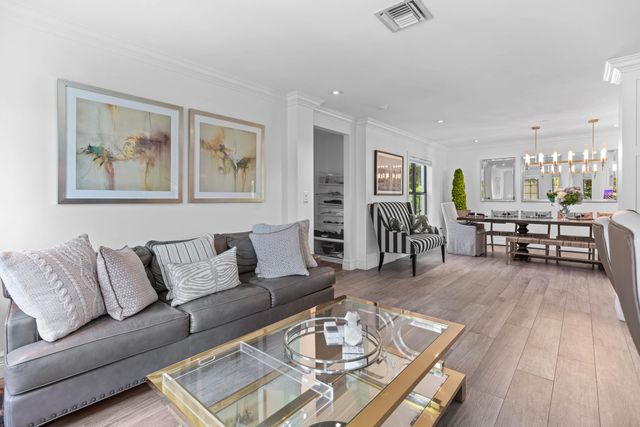 6204 Celadon Circle, Palm Beach Gardens, FL 33418