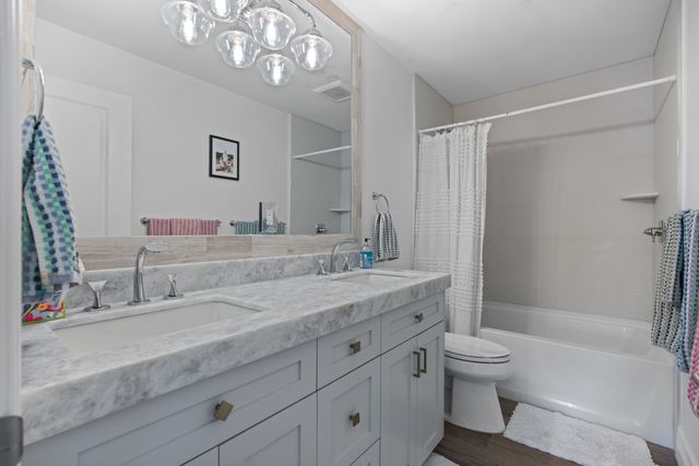 6204 Celadon Circle, Palm Beach Gardens, FL 33418