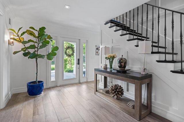 6204 Celadon Circle, Palm Beach Gardens, FL 33418