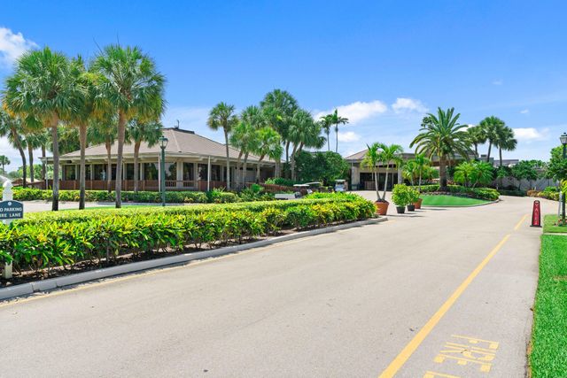 6204 Celadon Circle, Palm Beach Gardens, FL 33418