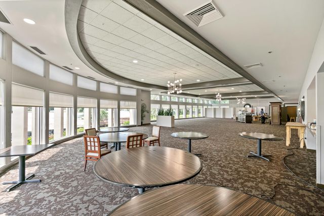 6204 Celadon Circle, Palm Beach Gardens, FL 33418