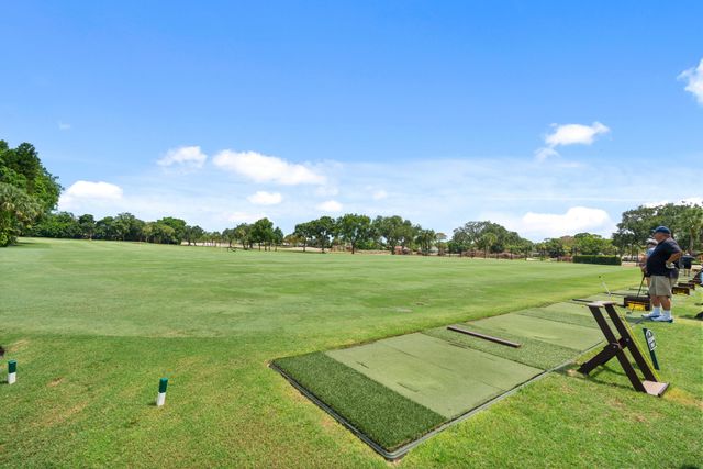 6204 Celadon Circle, Palm Beach Gardens, FL 33418