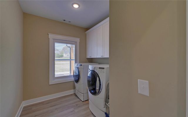 111 Topher Street, Hartwell, GA 30643