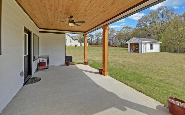 111 Topher Street, Hartwell, GA 30643