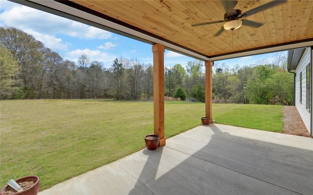111 Topher Street, Hartwell, GA 30643