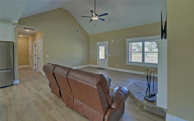 111 Topher Street, Hartwell, GA 30643