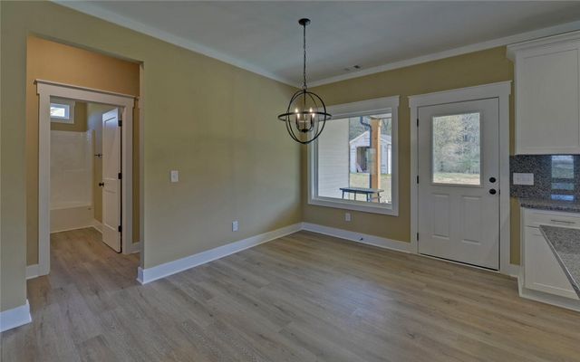111 Topher Street, Hartwell, GA 30643