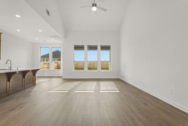 22223 Mount Whitney Road, Waller, TX 77484