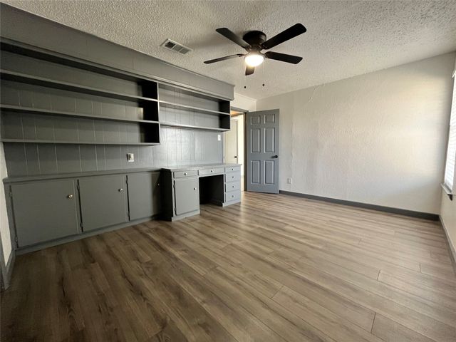 2526 Louise Street A, Denton, TX 76201